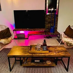 Appartement Superbe Chic Et Design, Seraing